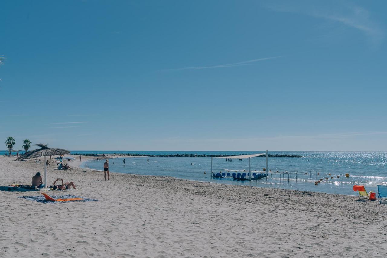 Vivienda Turistica Sunbeach-Xilxes Vt-42192-Cs Εξωτερικό φωτογραφία